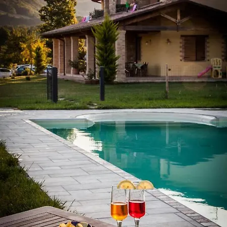 Villa Agriturismo La Spiga D'Oro à Frontino Extérieur photo
